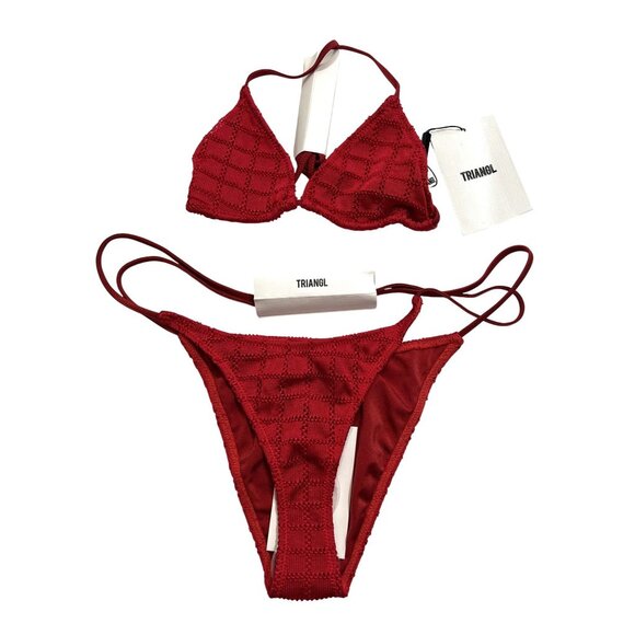 Triangl Swimwear Vinca Triangle Bikini Set in Pasha Red Crochet - Picture 1 of 5